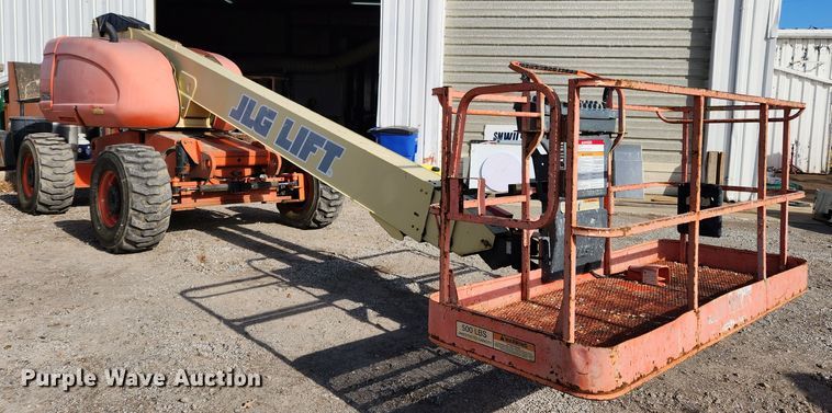 image for item JB9727 2000 JLG 600S  boom lift