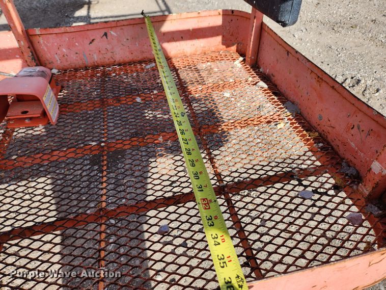 image for item JB9727 2000 JLG 600S  boom lift