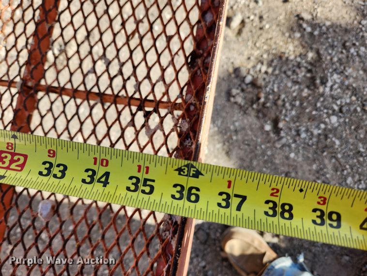 image for item JB9727 2000 JLG 600S  boom lift