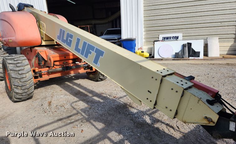 image for item JB9727 2000 JLG 600S  boom lift