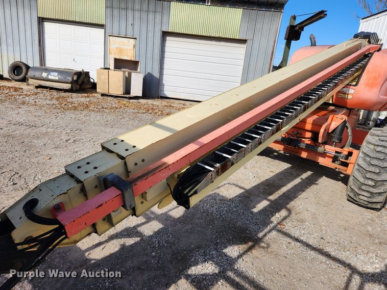 image for item JB9727 2000 JLG 600S  boom lift