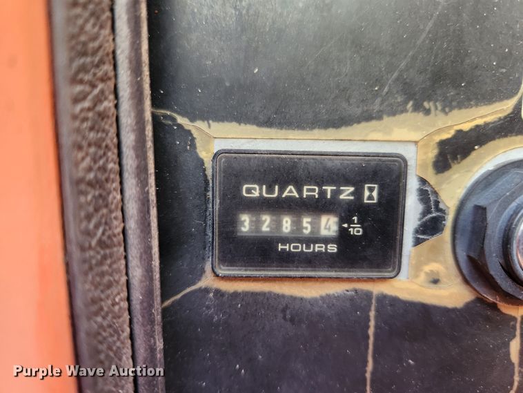 image for item JB9727 2000 JLG 600S  boom lift