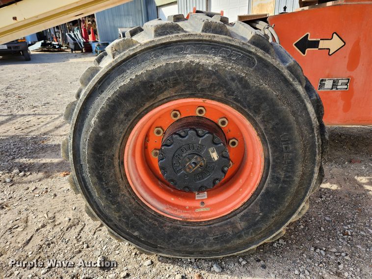 image for item JB9727 2000 JLG 600S  boom lift