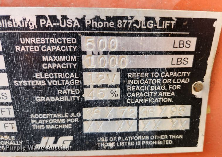 image for item JB9727 2000 JLG 600S  boom lift