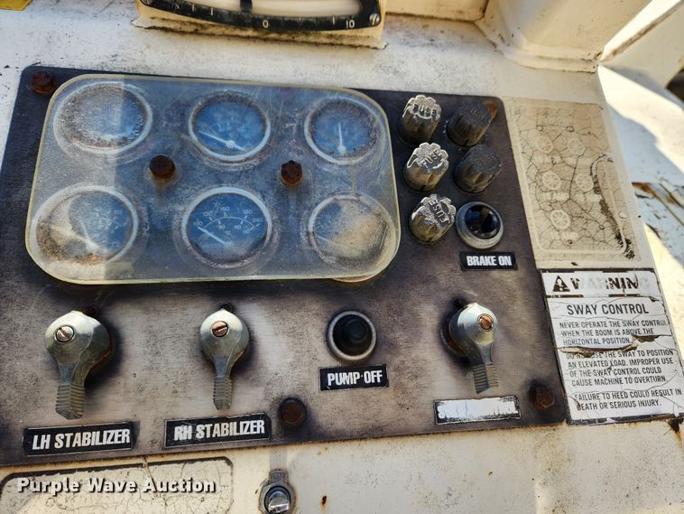 image for item JB9729 1998 Terex SS1048  telehandler