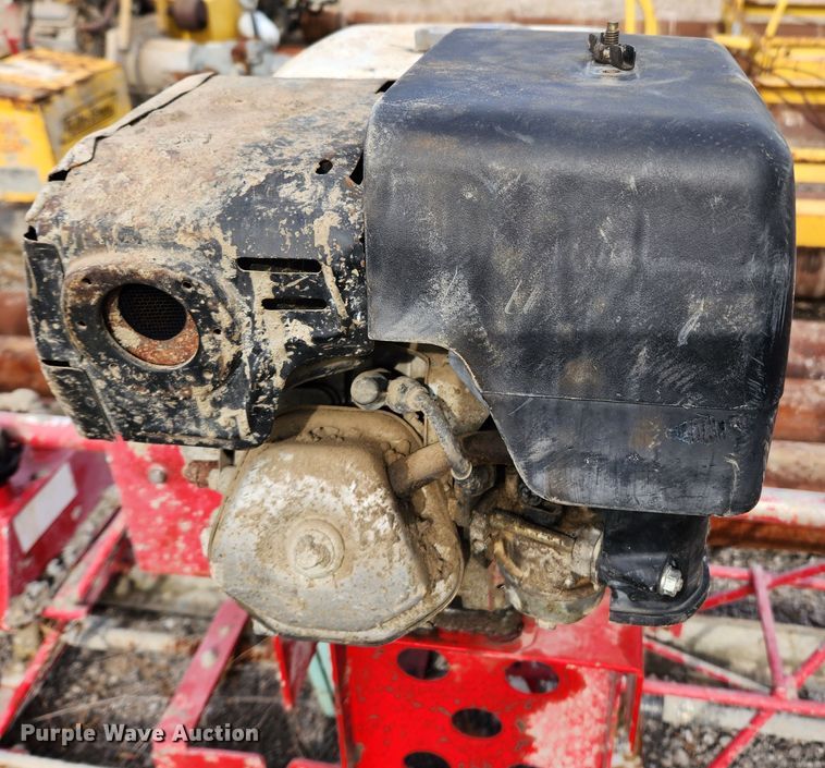 image for item JB9734 Razorback  screed