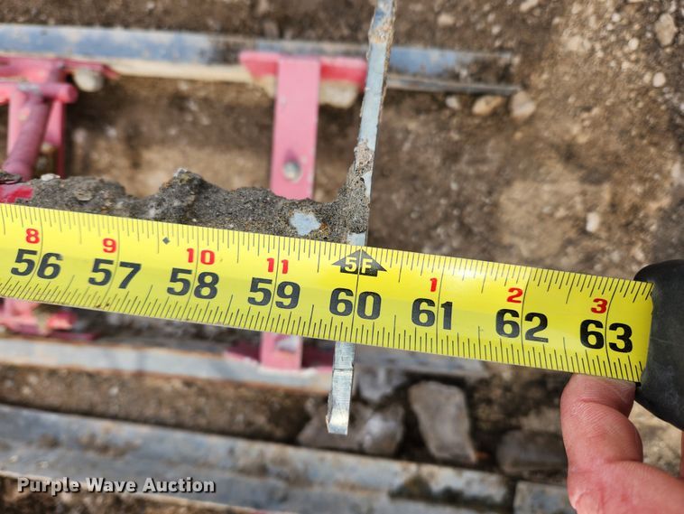 image for item JB9734 Razorback  screed