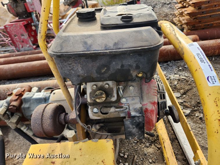 image for item JB9736 Terramite  roller screed