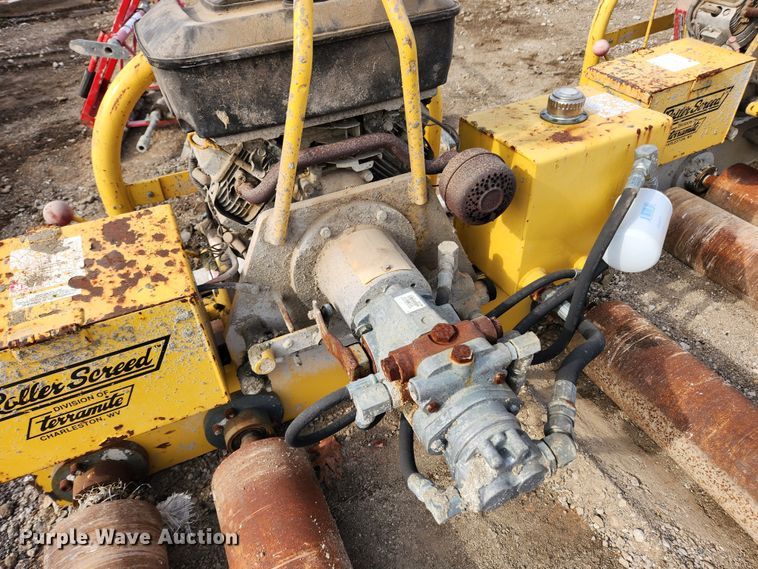 image for item JB9736 Terramite  roller screed