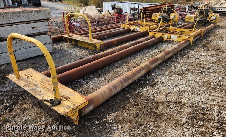 image for item JB9737 Terramite  roller screed