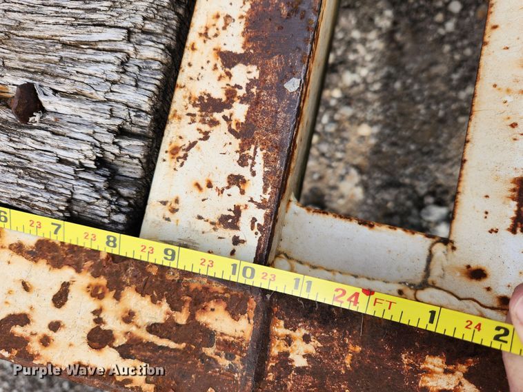 image for item JB9741 2006 Brooks Brothers OW-22.5K-A  equipment trailer