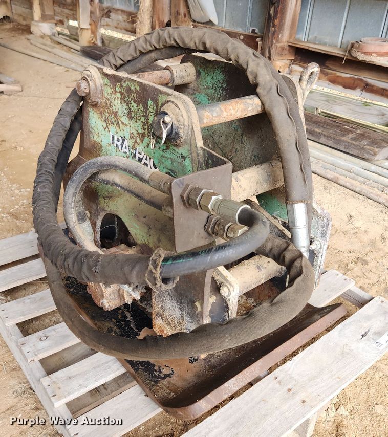 image for item JB9747 Tramac TraPac  plate compactor