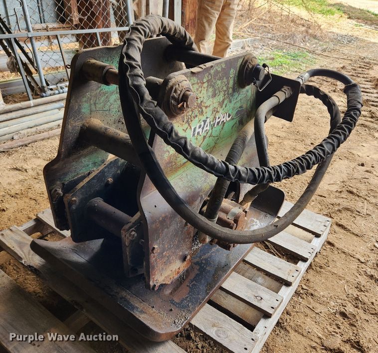 image for item JB9747 Tramac TraPac  plate compactor