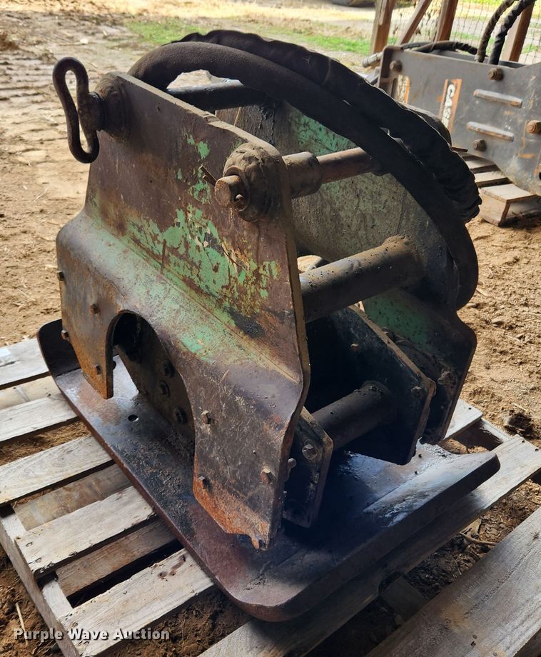 image for item JB9747 Tramac TraPac  plate compactor