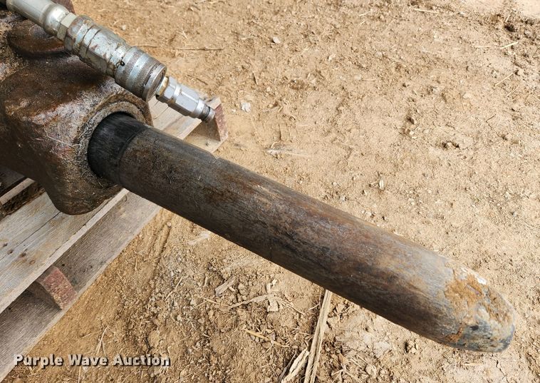 image for item JB9748 Case CH1000  breaker