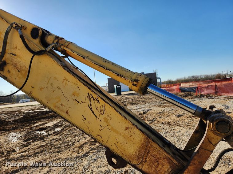 image for item JB9772 1997 Komatsu PC400LC-6  excavator