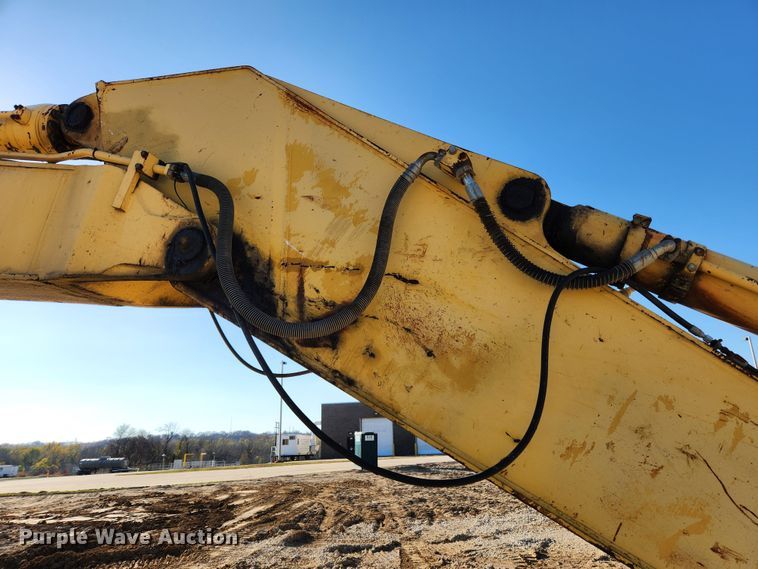 image for item JB9772 1997 Komatsu PC400LC-6  excavator