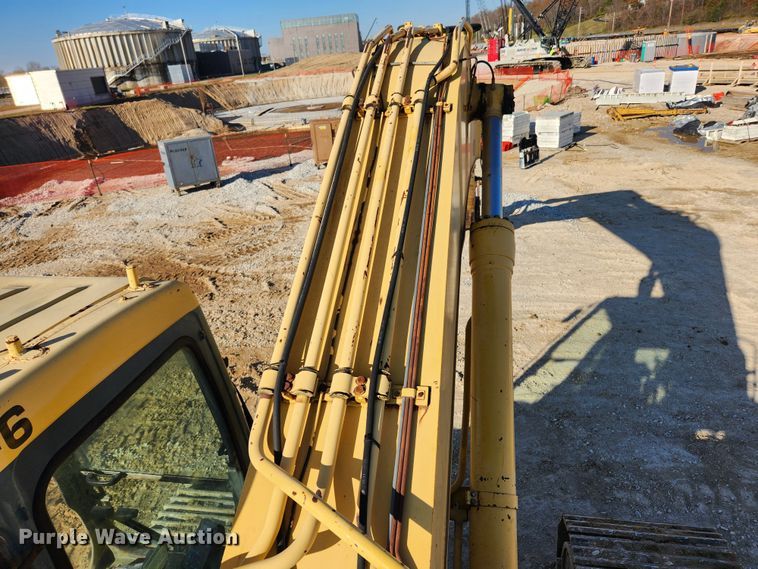 image for item JB9772 1997 Komatsu PC400LC-6  excavator