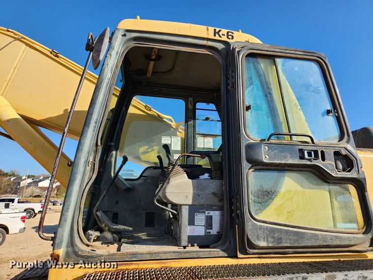 image for item JB9772 1997 Komatsu PC400LC-6  excavator