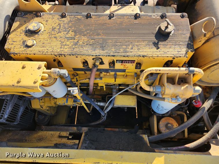 image for item JB9772 1997 Komatsu PC400LC-6  excavator