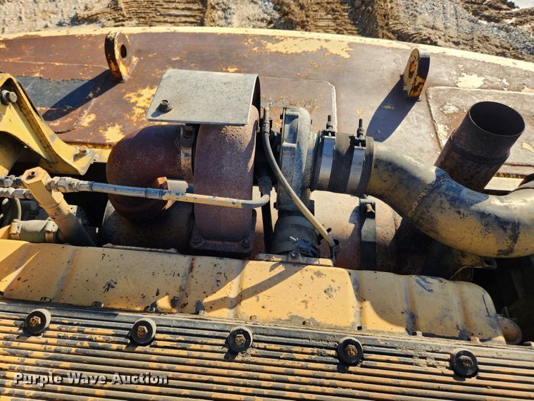 image for item JB9772 1997 Komatsu PC400LC-6  excavator