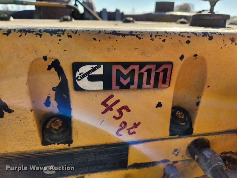 image for item JB9772 1997 Komatsu PC400LC-6  excavator