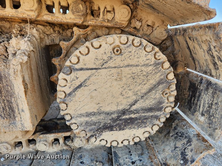 image for item JB9772 1997 Komatsu PC400LC-6  excavator