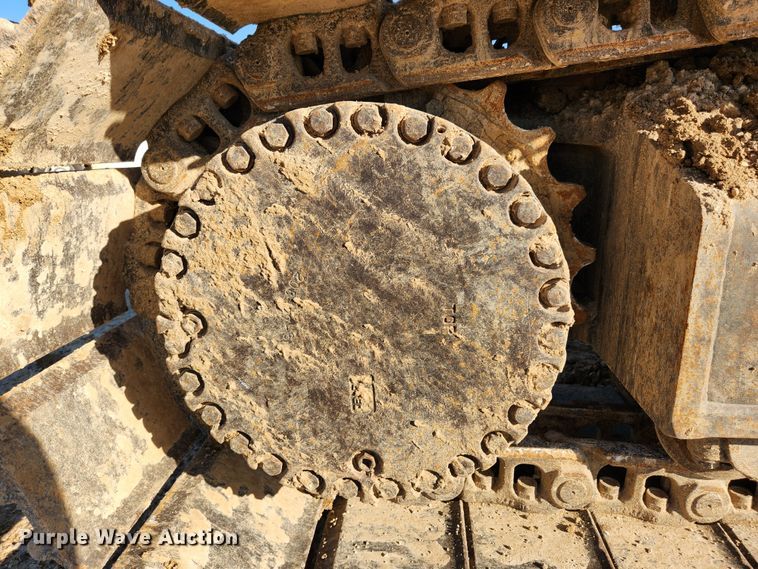 image for item JB9772 1997 Komatsu PC400LC-6  excavator