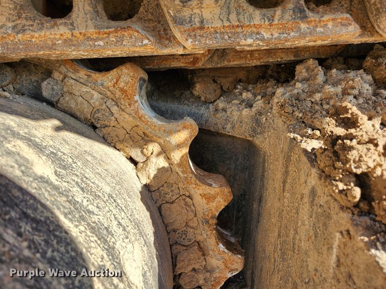 image for item JB9772 1997 Komatsu PC400LC-6  excavator