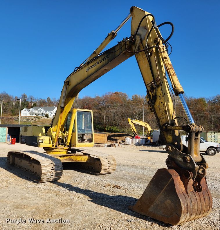 image for item JB9773 1992 Komatsu PC220LC  excavator