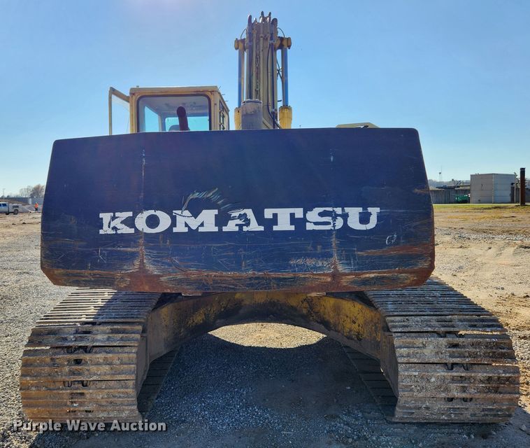 image for item JB9773 1992 Komatsu PC220LC  excavator