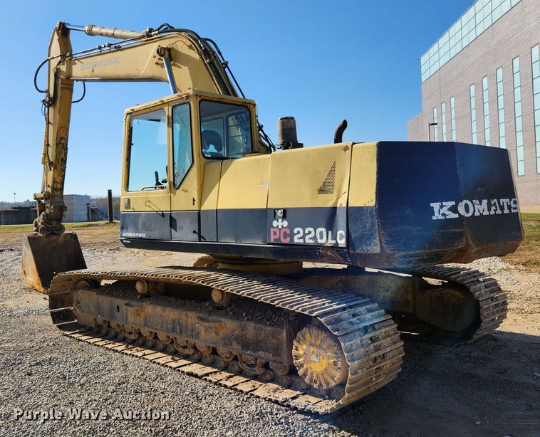 image for item JB9773 1992 Komatsu PC220LC  excavator