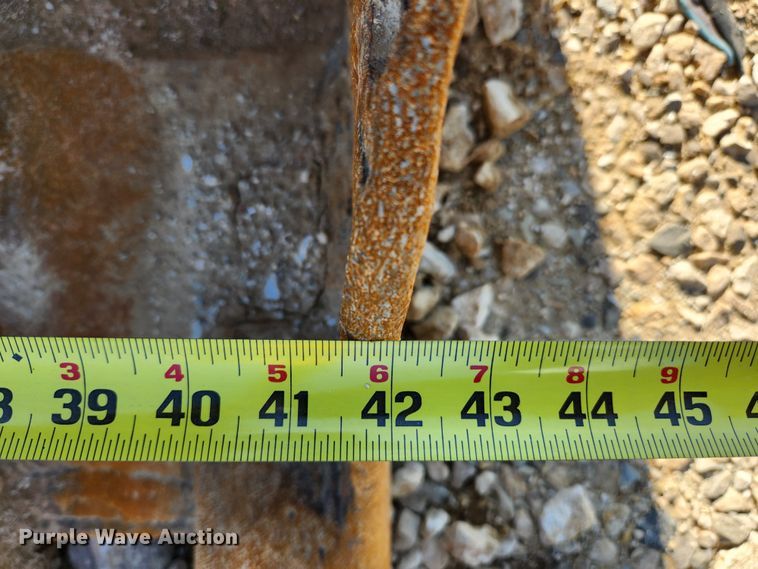 image for item JB9773 1992 Komatsu PC220LC  excavator