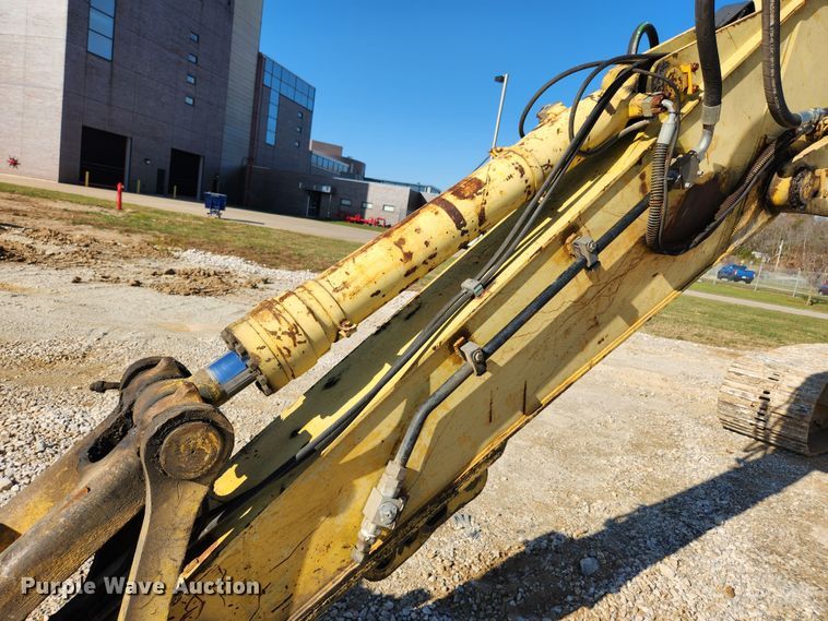 image for item JB9773 1992 Komatsu PC220LC  excavator