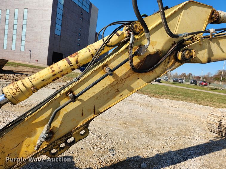 image for item JB9773 1992 Komatsu PC220LC  excavator