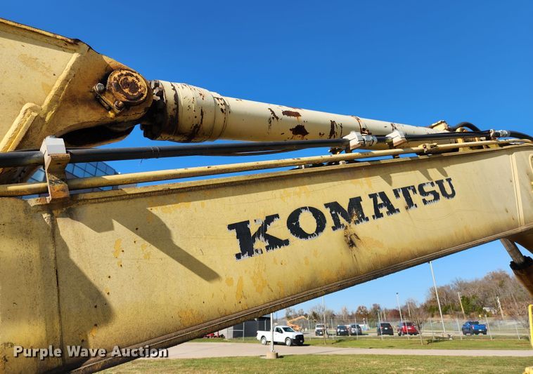 image for item JB9773 1992 Komatsu PC220LC  excavator