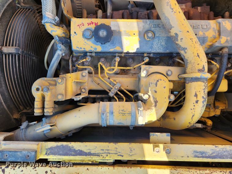 image for item JB9773 1992 Komatsu PC220LC  excavator
