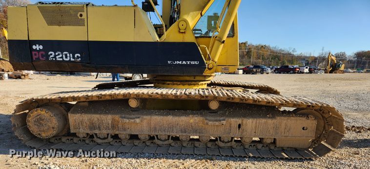 image for item JB9773 1992 Komatsu PC220LC  excavator