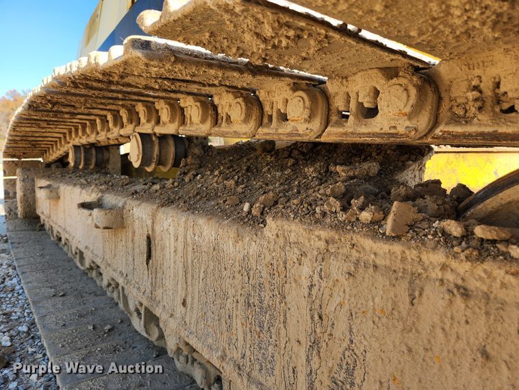 image for item JB9773 1992 Komatsu PC220LC  excavator