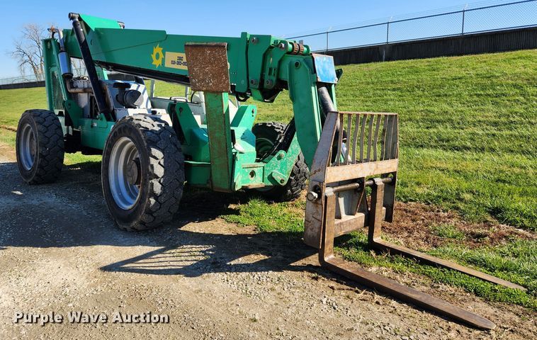 image for item JB9774 2006 Genie GTH-1056  telehandler