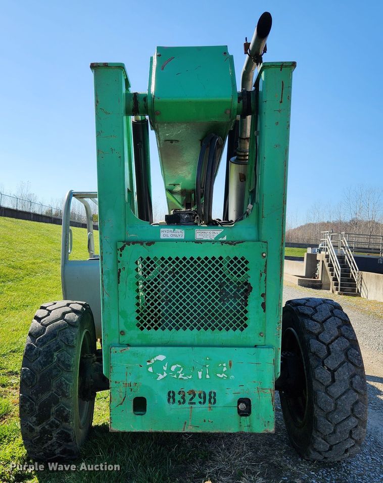 image for item JB9774 2006 Genie GTH-1056  telehandler