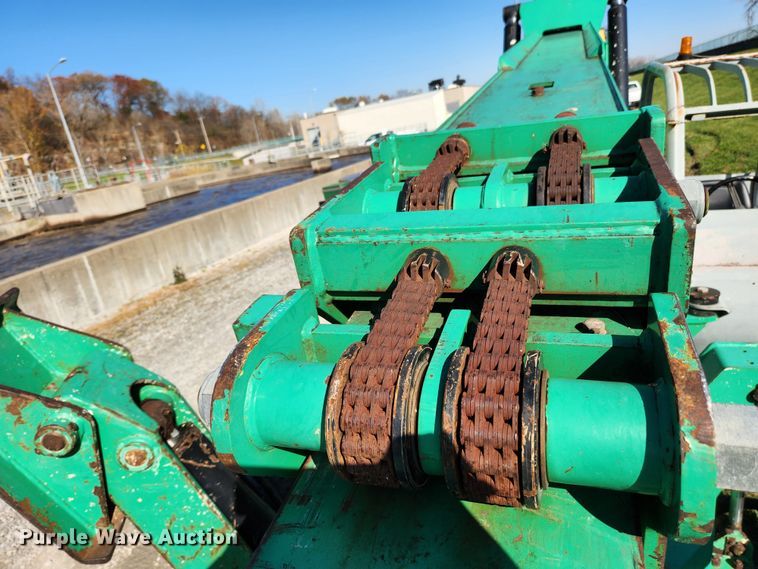 image for item JB9774 2006 Genie GTH-1056  telehandler