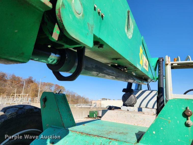 image for item JB9774 2006 Genie GTH-1056  telehandler