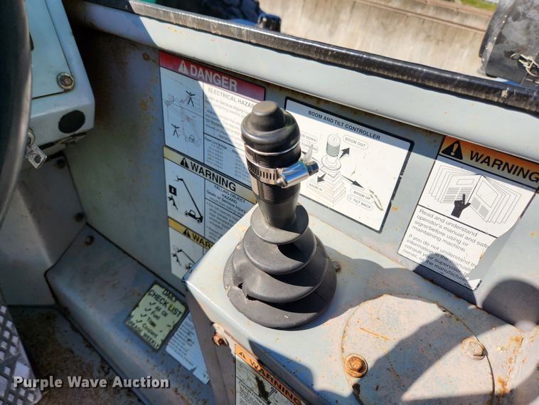 image for item JB9774 2006 Genie GTH-1056  telehandler