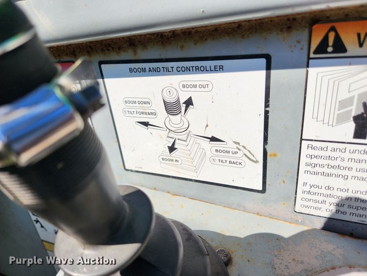 image for item JB9774 2006 Genie GTH-1056  telehandler