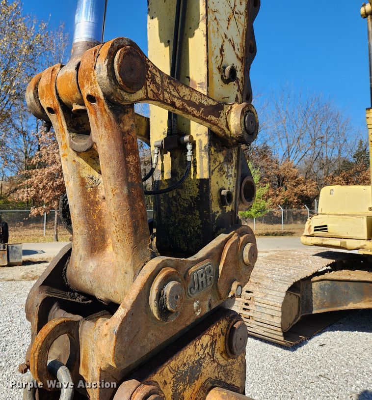 image for item JB9775 1995 Komatsu PC220LC-6L  excavator