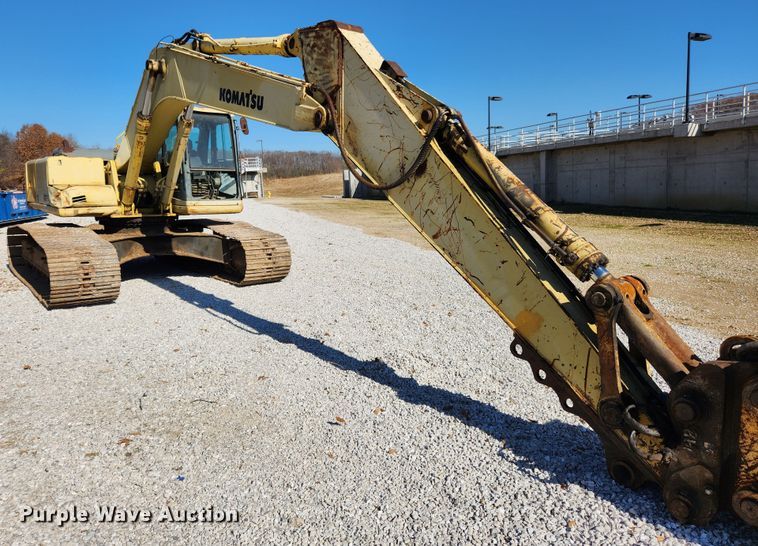 image for item JB9775 1995 Komatsu PC220LC-6L  excavator