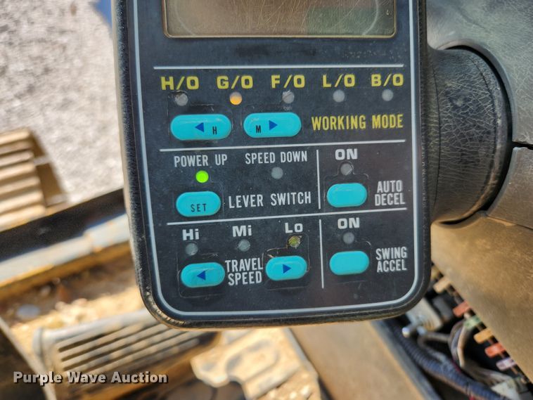 image for item JB9775 1995 Komatsu PC220LC-6L  excavator