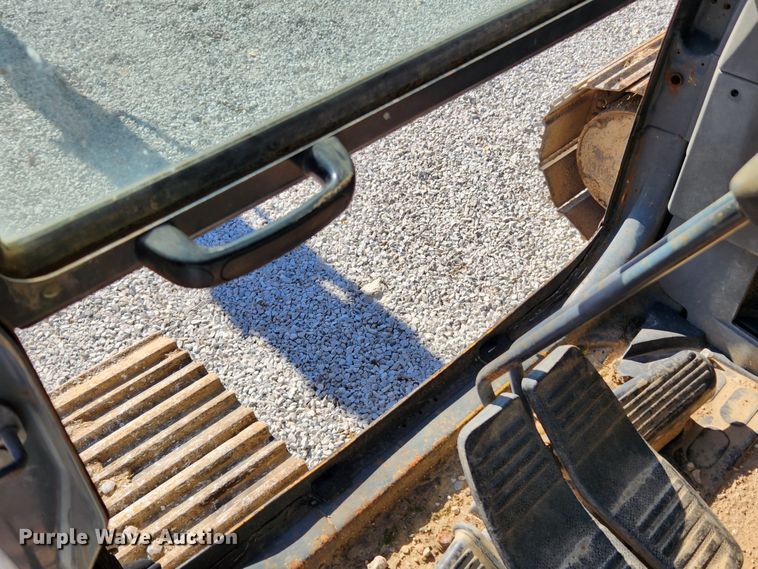 image for item JB9775 1995 Komatsu PC220LC-6L  excavator