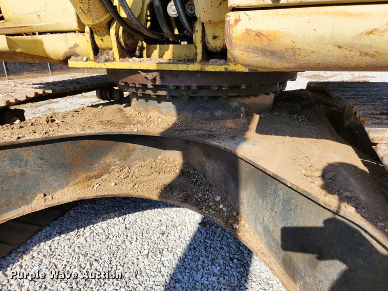 image for item JB9775 1995 Komatsu PC220LC-6L  excavator